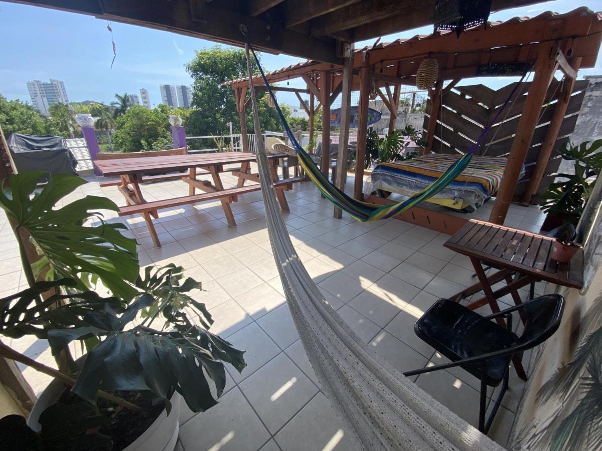 Wandering Monkey Guesthouse Mazatlán Eksteriør billede